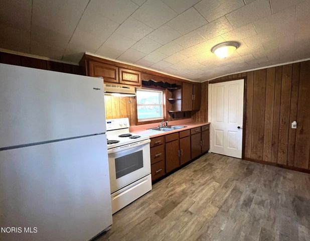 512 N 7th Street, Upper Sandusky, OH 43351