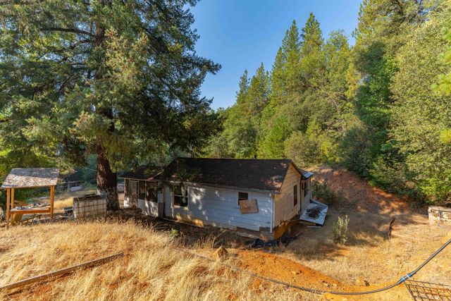 1620 Wells Fargo Station Rd, Mokelumne Hill, CA 95245