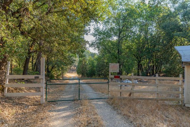 1620 Wells Fargo Station Rd, Mokelumne Hill, CA 95245