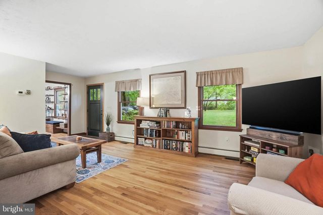 7049 MINK HOLLOW RD, Highland, MD 20777