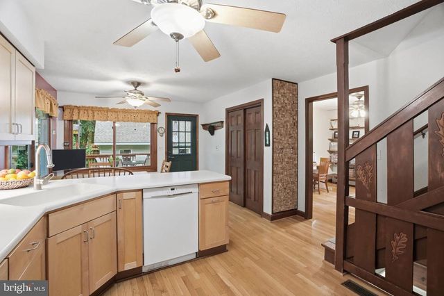 7049 MINK HOLLOW RD, Highland, MD 20777