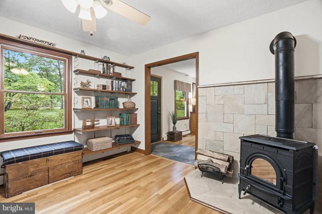 7049 MINK HOLLOW RD, Highland, MD 20777