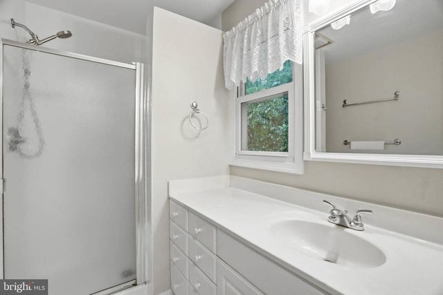 7049 MINK HOLLOW RD, Highland, MD 20777