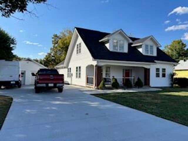 4495 Hustonville Road, Danville, KY 40422