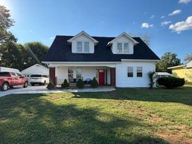 4495 Hustonville Road, Danville, KY 40422