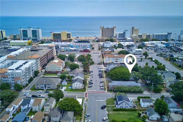 320 24th St Apt 4, Virginia Beach, VA 23451