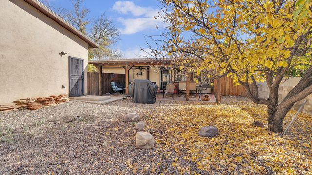 915 Sunset Street, Socorro, NM 87801