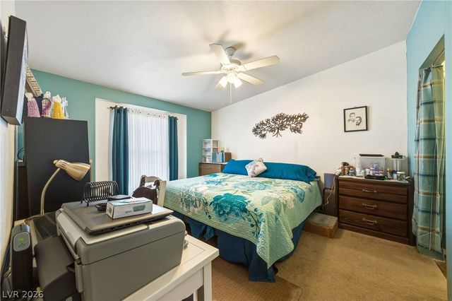 2421 Shadow Mountain Street, Pahrump, NV 89060