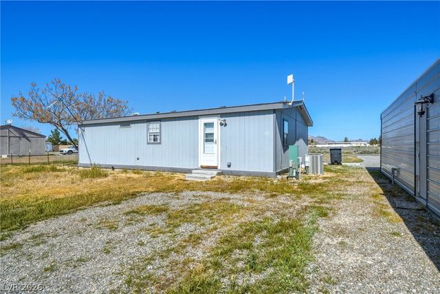 2421 Shadow Mountain Street, Pahrump, NV 89060