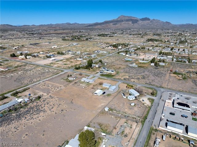 2421 Shadow Mountain Street, Pahrump, NV 89060