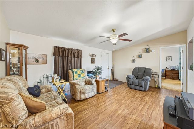 2421 Shadow Mountain Street, Pahrump, NV 89060