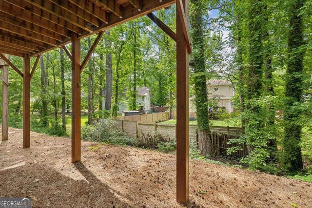 2817 White Oak Lane, Decatur, GA 30032