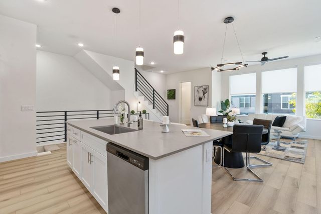 2606 Kimsey Drive 101, Dallas, TX 75235