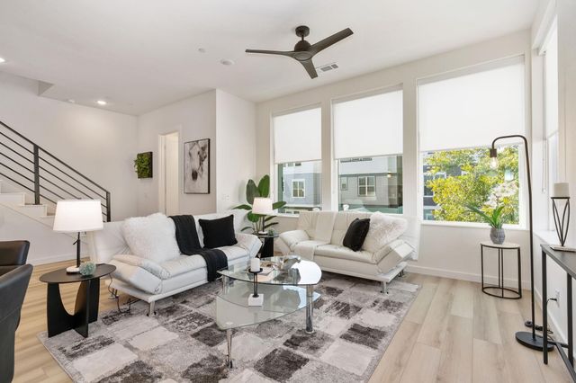 2606 Kimsey Drive 101, Dallas, TX 75235