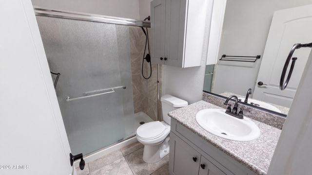 18112 W MOUNTAIN SAGE Drive, Goodyear, AZ 85338