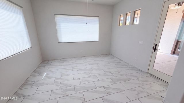 18112 W MOUNTAIN SAGE Drive, Goodyear, AZ 85338