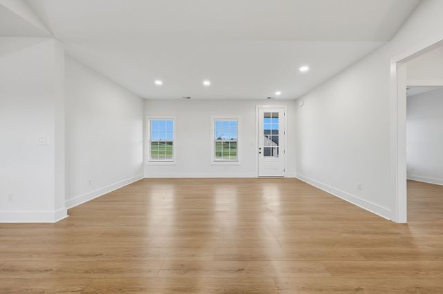 210 Carhartt Drive, Richmond, KY 40475