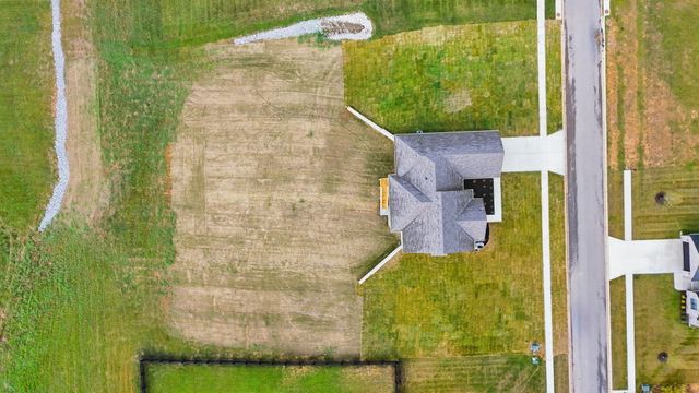 210 Carhartt Drive, Richmond, KY 40475