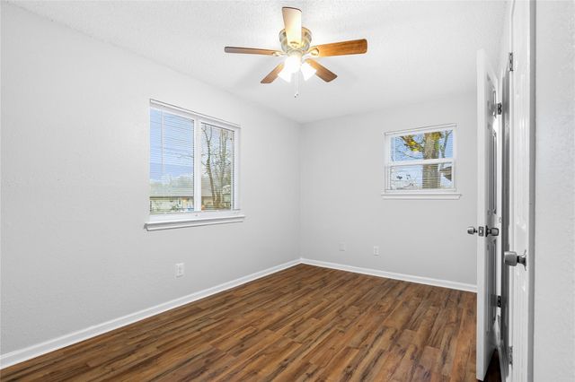 10511 Man O War Ave, Austin, TX 78719