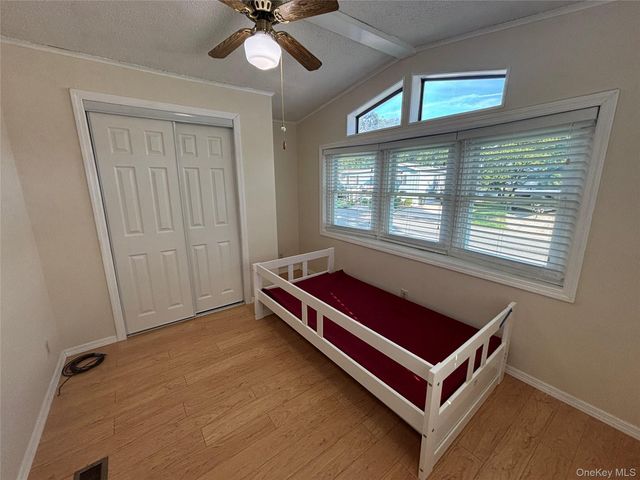 1661 Old Country Road 233, Riverhead, NY 11901