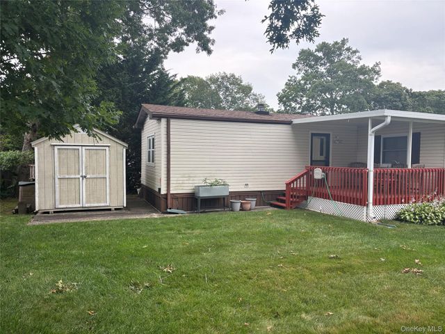 1661 Old Country Road 233, Riverhead, NY 11901