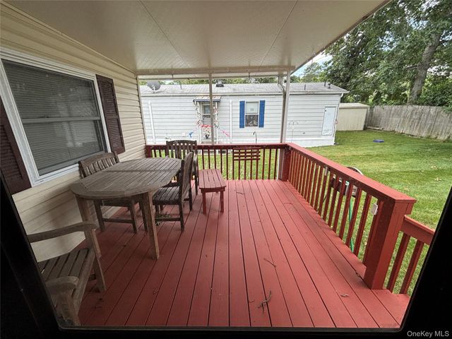 1661 Old Country Road 233, Riverhead, NY 11901