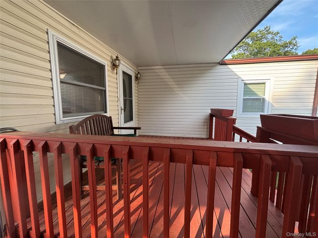 1661 Old Country Road 233, Riverhead, NY 11901
