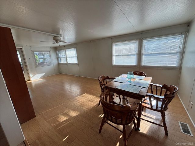 1661 Old Country Road 233, Riverhead, NY 11901