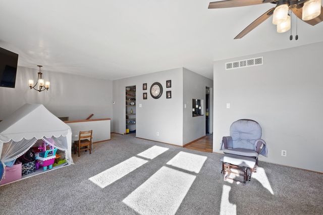 642 Omega Drive, Crown Point, IN 46307