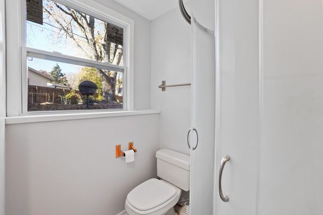 642 Omega Drive, Crown Point, IN 46307