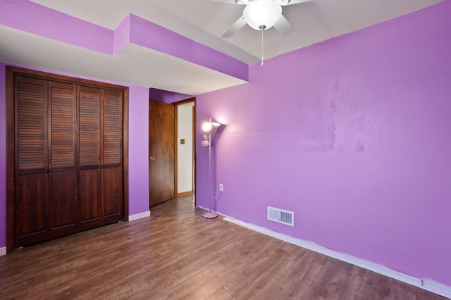 642 Omega Drive, Crown Point, IN 46307