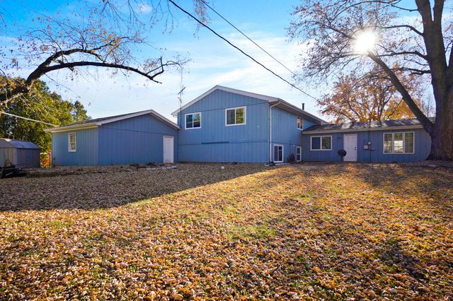 642 Omega Drive, Crown Point, IN 46307