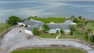 1170 S Virginia Street, Port Lavaca, TX 77979