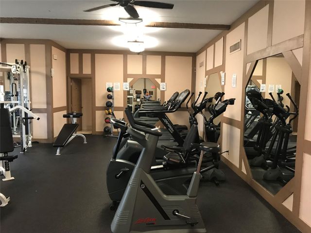 3740 Inverrary Drive 2d, Lauderhill, FL 33319