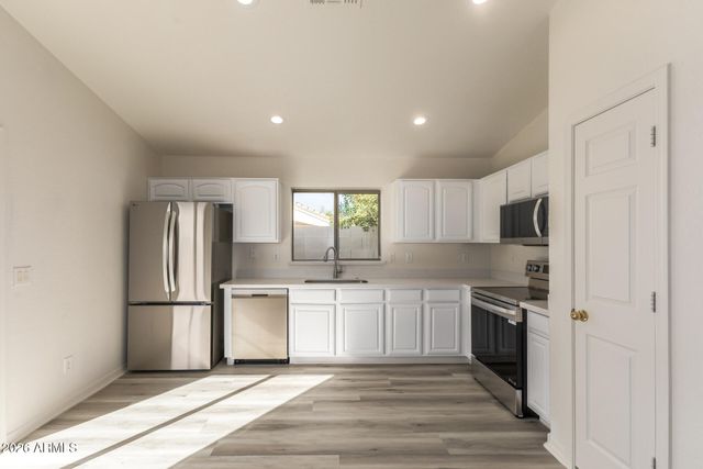 24208 N OASIS Boulevard, Florence, AZ 85132