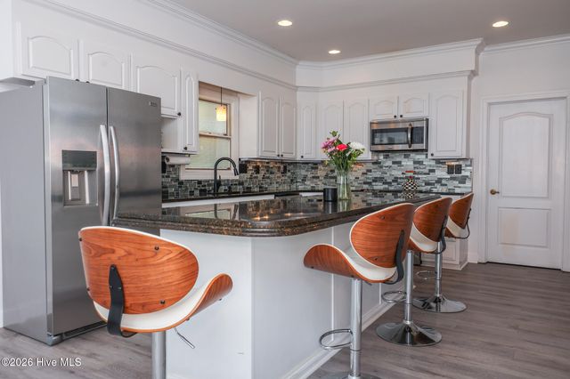 128 Gemstone Drive, Sneads Ferry, NC 28460