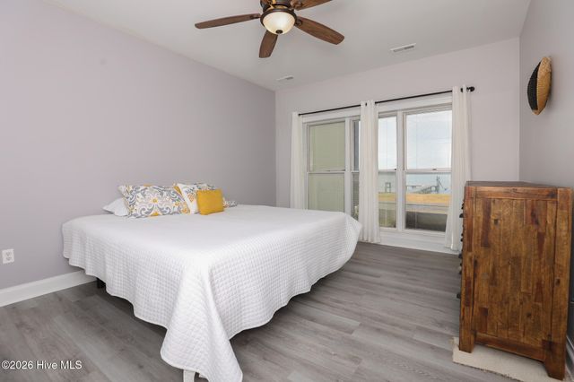 128 Gemstone Drive, Sneads Ferry, NC 28460