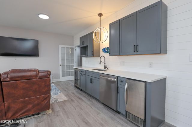 128 Gemstone Drive, Sneads Ferry, NC 28460