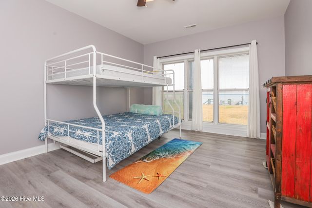 128 Gemstone Drive, Sneads Ferry, NC 28460