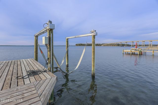 128 Gemstone Drive, Sneads Ferry, NC 28460