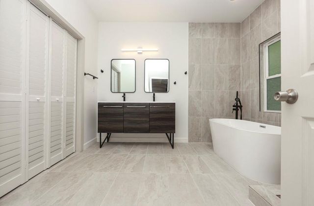 51 Nesbit Place, Alpharetta, GA 30022