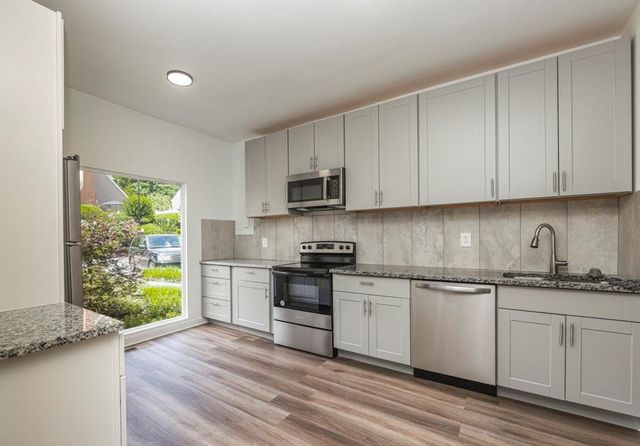 51 Nesbit Place, Alpharetta, GA 30022