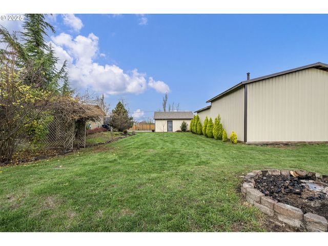 32968 CAMAS SWALE Rd, Creswell, OR 97426