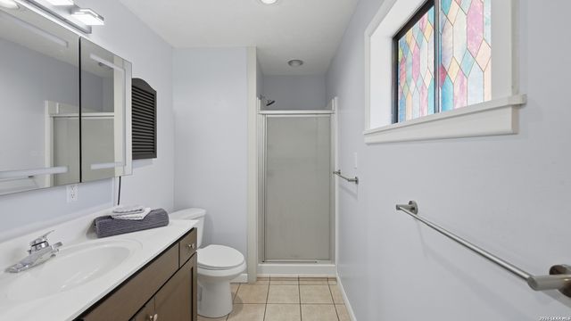 1268 Lakeside, Canyon Lake, TX 78133