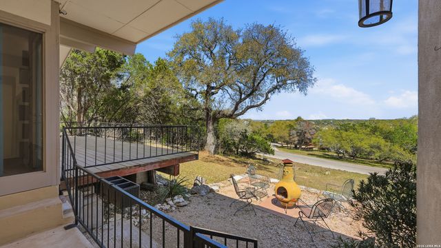1268 Lakeside, Canyon Lake, TX 78133