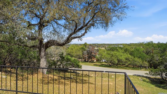 1268 Lakeside, Canyon Lake, TX 78133