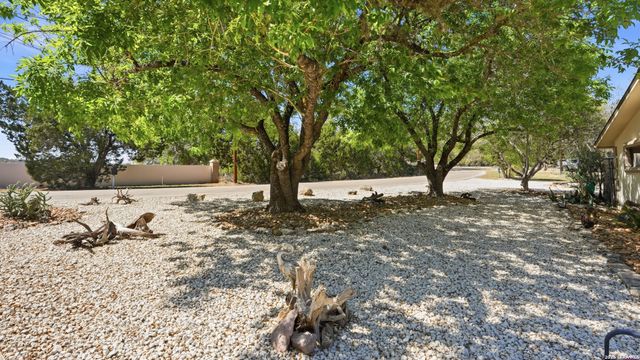 1268 Lakeside, Canyon Lake, TX 78133