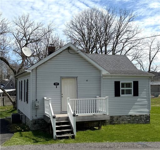 10 Elm Street, Chartiers, PA 15347