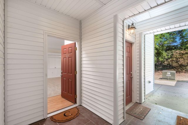 165 Golfview Lane, Summerville, SC 29485