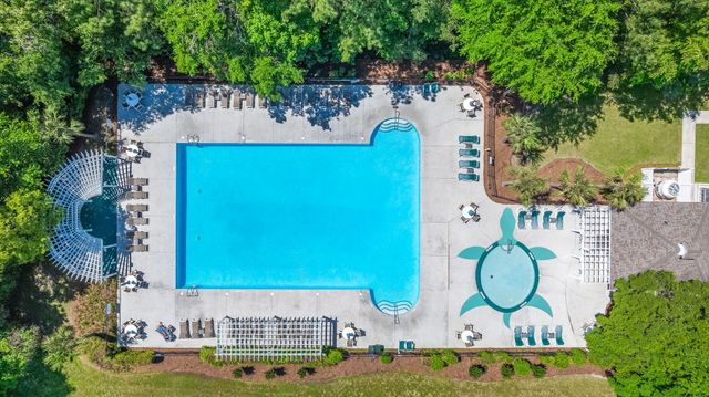 165 Golfview Lane, Summerville, SC 29485